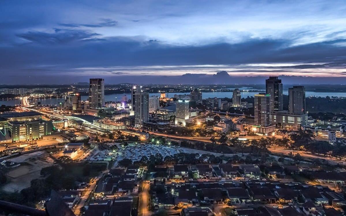 Modern, High Floor Suasana Suites 05 In Jb Johor Bahru Exteriér fotografie